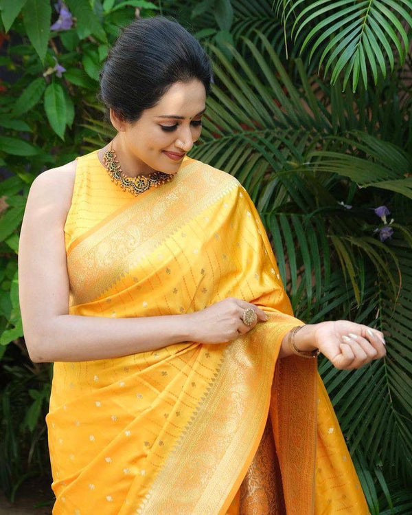 Mustard Yellow Copper-Silver Zari Kanjeevaram Silk Saree